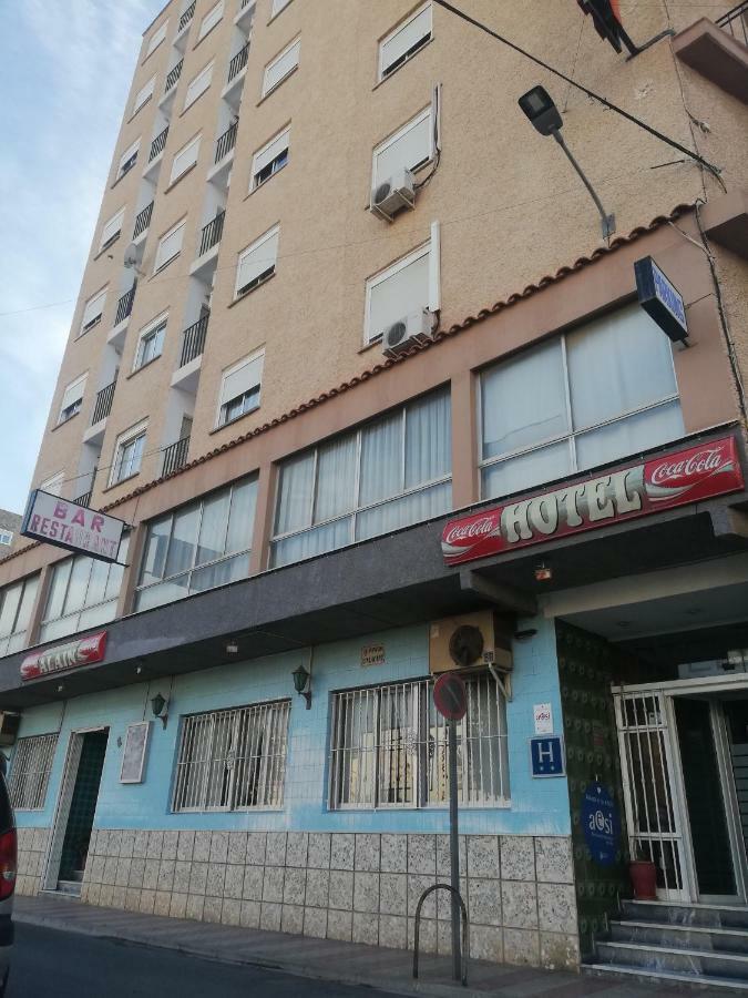 Hotel Alain Silla Exterior foto